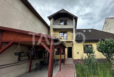 Casa curte libera 300mp 8 camere individuala zona Calea Poplacii Sibiu - 1