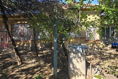 Teren 1300mp cu casa batraneasca - 6