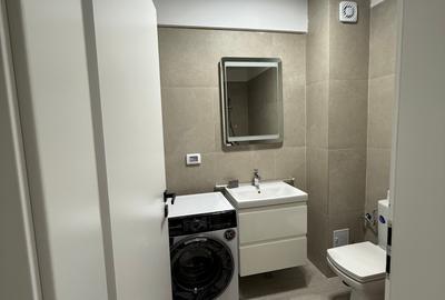 2 Camere / Mobilat/Utilat / Parcare in Garaj / Vedere la Mare - 20