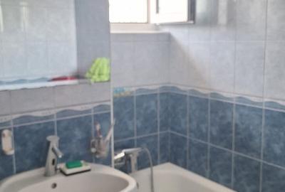 Vând apartament patru camere decomandate. - 5