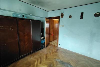 Apartament 3 camere zona Ion Mihalache cu Turda constructie 1984 - 9