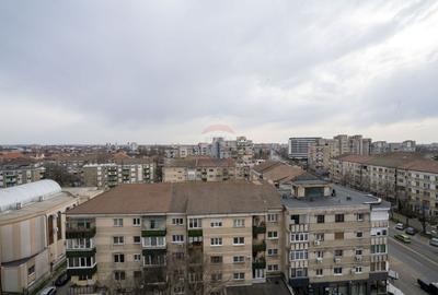 De vânzare apartament cu 4 camere, Bulevardul Decebal - 18