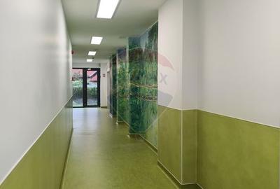 Spațiu comercial de vanzare - 27