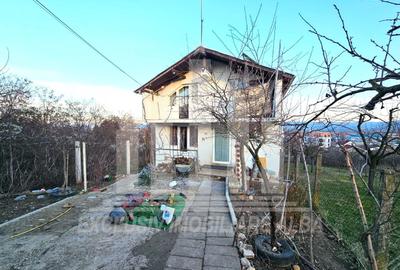 Casa individuala | 220 mp | Toate utilitatile | Dealul Furcilor - 1