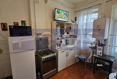 APARTAMENT ÎN VILĂ INTERBELICĂ | 4 CAMERE SPAȚIOASE | CURTE + CENTRALA PROPRIE | - 6