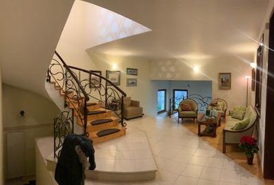 ZONA TBC , DUPLEX D+P+E din an 2007 , 950mp si 10ari teren! - 4