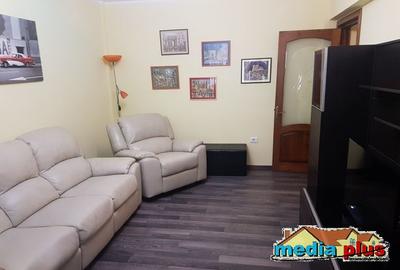 De vânzare apartament 2 camere decomandat, central, mobilat complet - 1