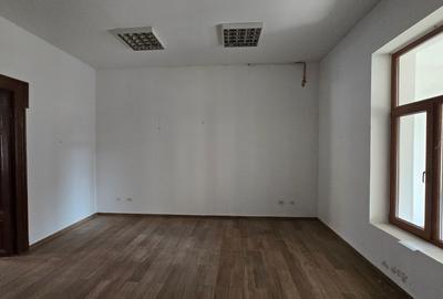 Cladire speciala de VANZARE  sau de INCHIRIAT  ultracentral Focsani - 38