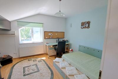 1 Decembrie-vila de vanzare, p+1, teren 830 mp, util 175 mp, 2 terase, foisor - 8