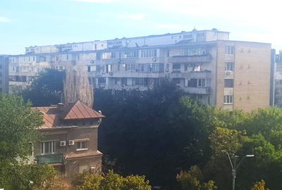 Apartament 2 Camere la Metrou Brancoveanu - Parcare -Etaj5/8 - Bucuresti