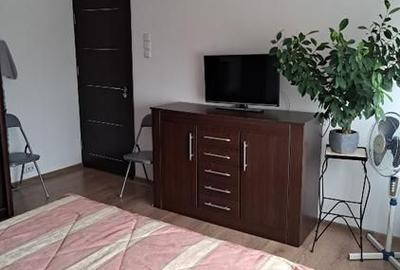 De Inchiriat apartament 4 camere 96 mp, Zona 13 Septembrie - 8