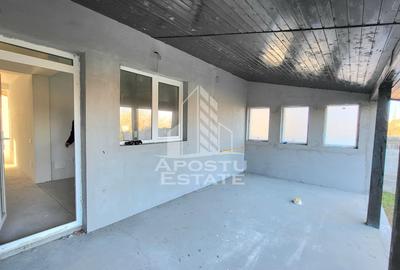 Jumatate de duplex nou cu 4 camere,Parta - 15