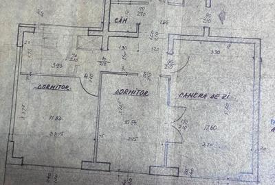 Apartament cu 3 camere decomandat în Berceni