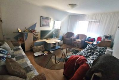 Apartament 3 camere DECOMANDAT, Nicolina 2, etaj 2, suprafata generoasa! - 3