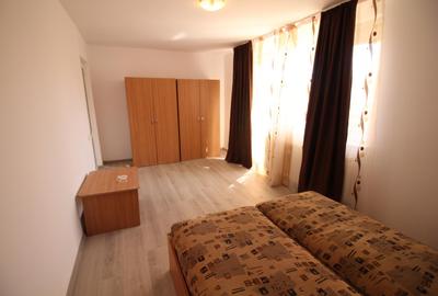 INCHIRIEZ apartament 4 camere , renovat,zona Strand - 6