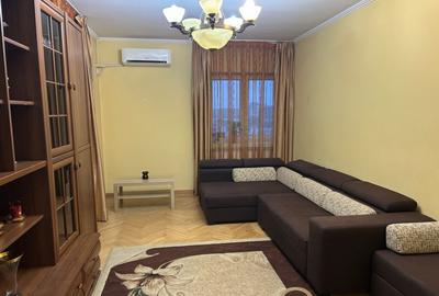 Apartament 3 camere, 111 mp,loc parcare inclus, bloc 2001-Mall Vitan - 1