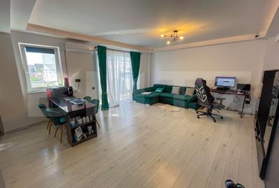 Apartament cu 2 camere semidecomandat, mobilat în Între Lacuri