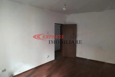 Apartament cu 3 camere decomandat în Dristor