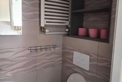 Garsoniera - zona Podu Ros - Jumbo - 1