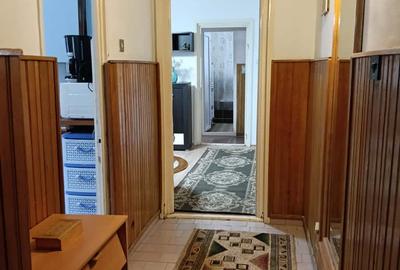 Apartament doua camere, eventual trei, mobilat utilat complet, etaj 1, Narcisa - 3