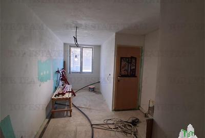 Casa cu 5 camere (include o anexa) in zona Giulesti-Sarbi-Sabareni - 7