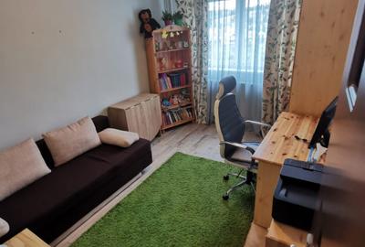 Apartament 3 camere la cheie, zona Complex Big Center - 2