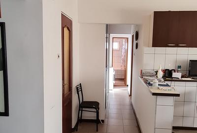 Vand apartament 3 camere zona Garii - 1