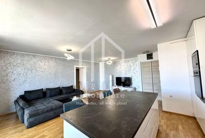 Apartament cu 3 camere semidecomandat în Turnișor