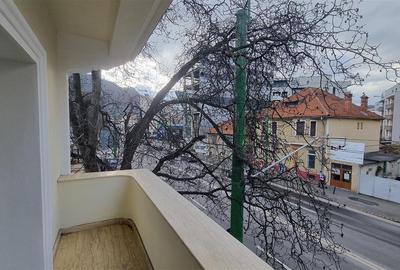 Vila - Bloc modern de 11 camere zona Centrul Civic , Onix - 5