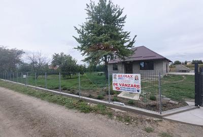 Casă cu livadă și teren generos – Girov - 38