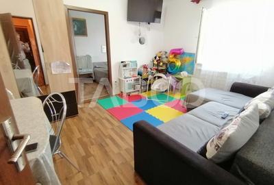 Apartament de vanzare cu 2 camere mobilat utilat in zona Mihai Viteazu