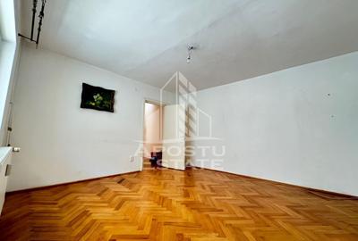 Apartament cu 3 camere, decomantat, etajul 2 , zona Spitalul Judetean - 10