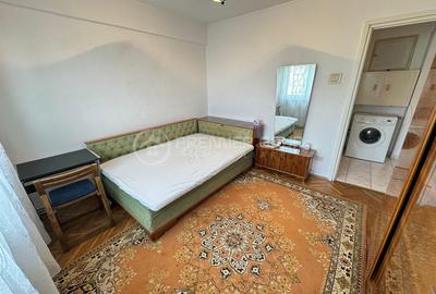 Etaj intermediar! Apartament 3 camere, Podu Ros, 70mp, CT, AC - 3