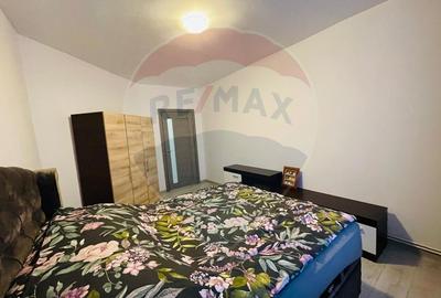 Apartament - Prima inchiriere - 3 camere si balcon - zona Hipodrom - 9