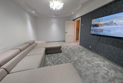 Renovat, 2 camere decomandate - 64 mp , etaj intermediar, Nord - 12