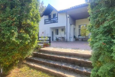 Casă individuală cu 7 camere în Corbeanca