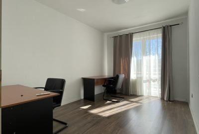 Apartament 4 camere, 2 balcoane, garaj si boxa pe str. Cometei - 5