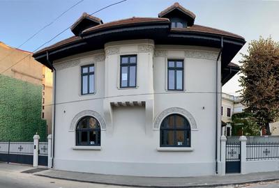 Vila brancoveneasca restaurata complet - eleganta, istorie si dotari moderne - 12
