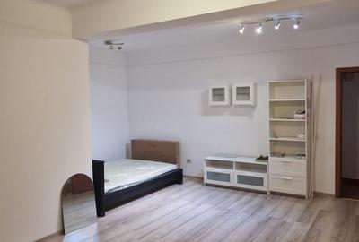 De vanzare casa curte comuna pe str Aurel Vlaicu 5 min Stefan cel Mare - 1