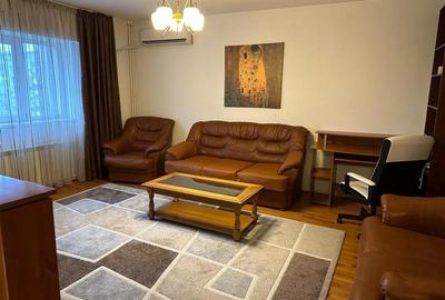 Apartament cu 2 camere decomandat, mobilat în Splaiul Unirii