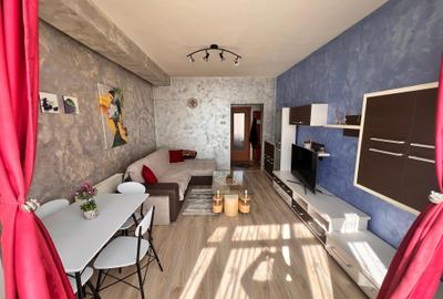 Vanzare apartament 2 camere Tractorul str Octavian Goga - 1