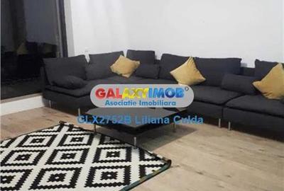 Apartament cu 4 camere semidecomandat în Băneasa