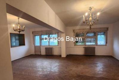 Cismigiu / 1974 // 4 camere - 1