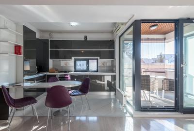 Apartament cu 2 camere semidecomandat, mobilat în Domenii