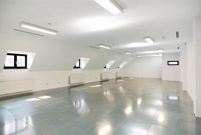Vila brancoveneasca restaurata complet - eleganta, istorie si dotari moderne - 8