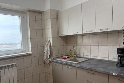 Apartament spatios cu trei camere, Aparatorii Patriei, 124.000€ - 5