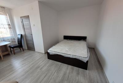 2 Minute Metrou 1 Decembrie Garsoniera 30MP - 1