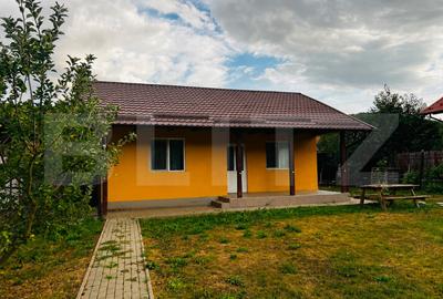 Casă individuală cu 2 camere în Bărdești