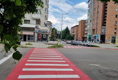 Apartament cu 3 camere decomandat, mobilat în Ultracentral