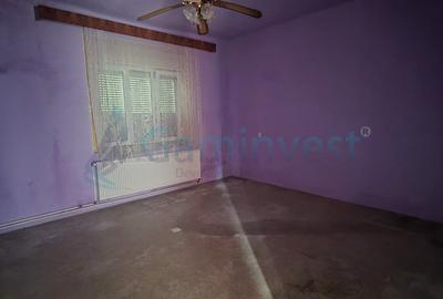 Teren si casa de vanzare,zona cu vizibilitate,Cantemir,Oradea - 4